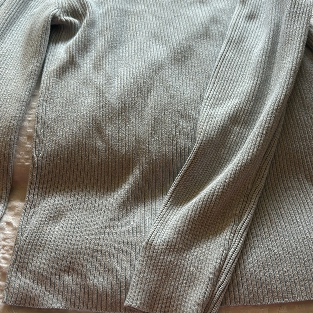 Long sleeve - Picture 2 of 3